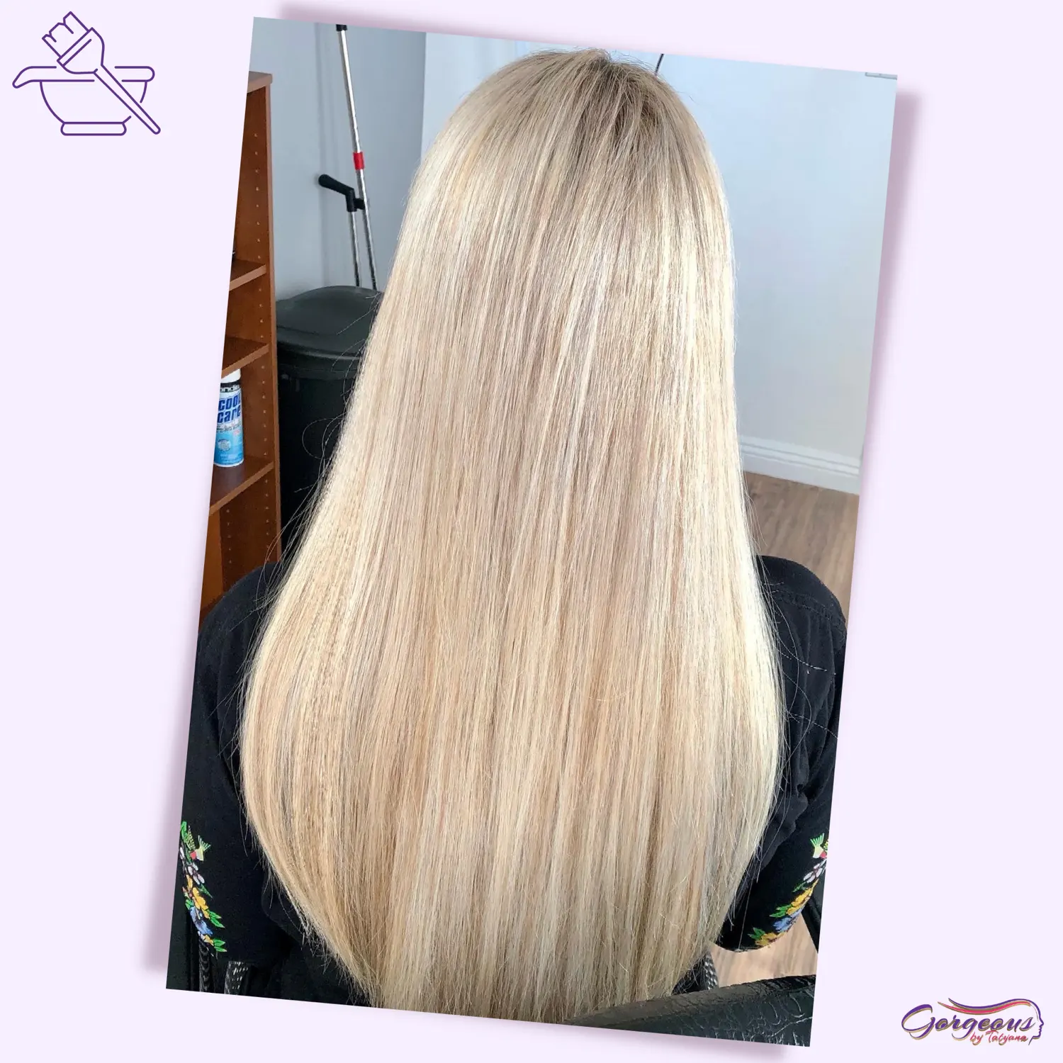 Blonde dyed hair highlights